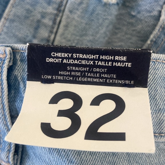 GAP Cheeky Straight High Rise - size 32 - Picture 3 of 5